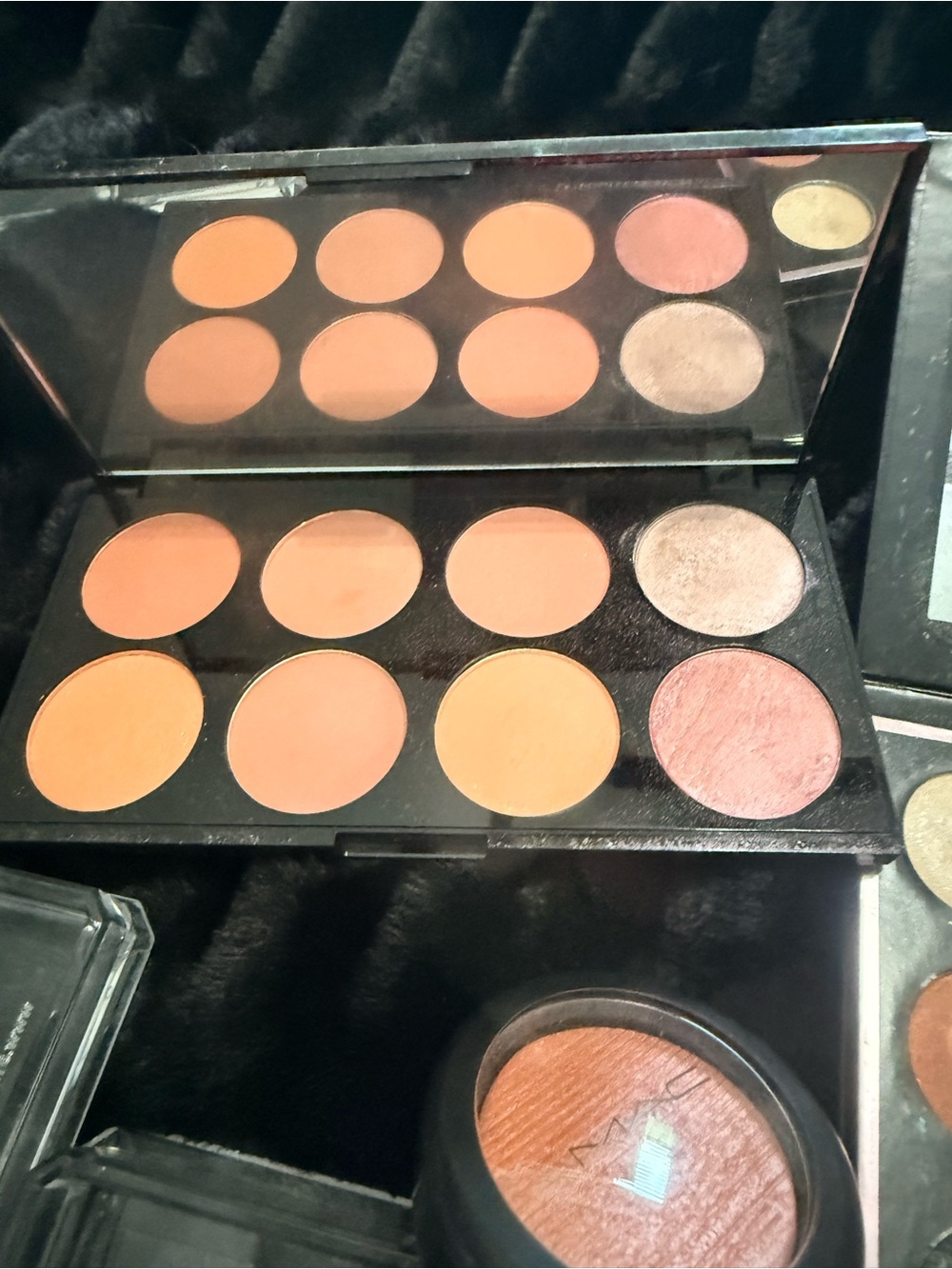 Makeup Bundle - Picture 5 of 10